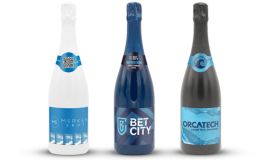 Bubbels 0.0% met eigen etiket