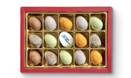 Geschenkdoos gevulde Paaseitjes