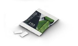 Papieren zakje kauwgom